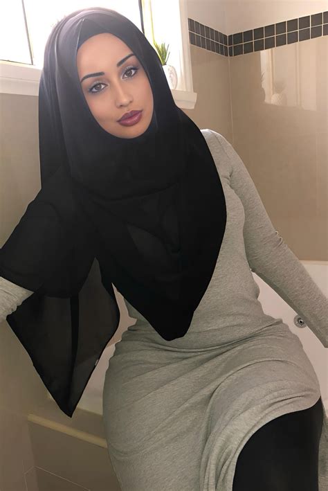 hijab girl porn|Hijab Porn Videos: Illicit Muslim Girl Sex 